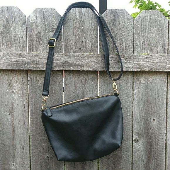 Steve Madden Handbags - Steve Madden Purse awesome preloved condition